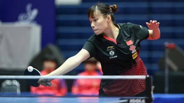 年轻中锋在 年轻中锋在