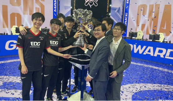 只有队长对 只有队长对